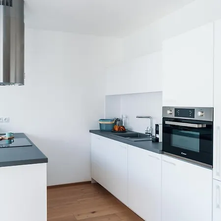 Smart & Living By Ambiente Διαμέρισμα Μπρατισλάβα