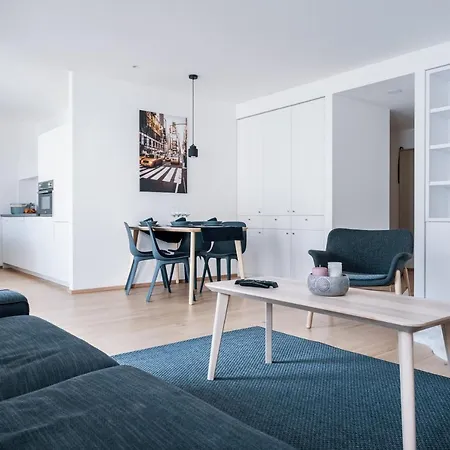 Smart & Living By Ambiente * ברטיסלאבה