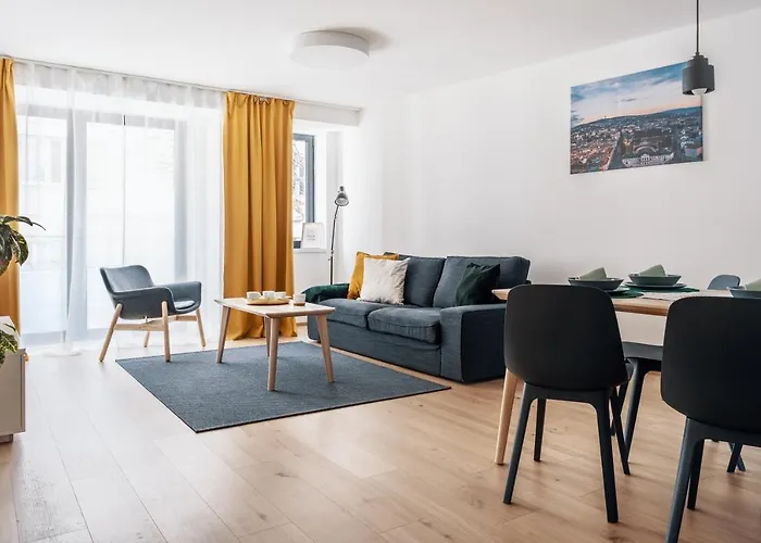 Smart & Living By Ambiente Apartment Bratislava